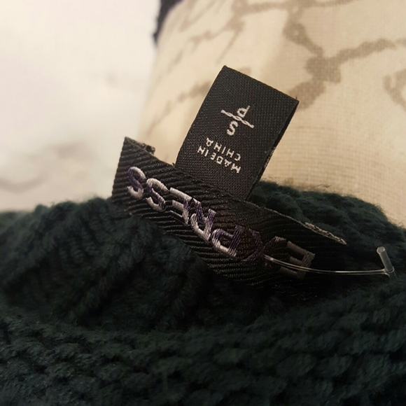 Express Small Crochet Forest Green Crop Sweater - Picture 8 of 8